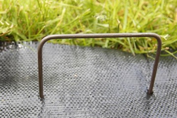 АНКЕРЫ МЕТАЛЛИЧЕСКИЕ ДЛЯ КРЕПЛЕНИЯ НЕТКАНЫХ ТКАНЕЙ Агротекстиля 500 шт.