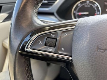 Skoda Superb III Kombi 2.0 TDI 150KM 2018 Skoda Superb Kombi Style 2,0 TDI 150KM DSG FV 23 2.0 Diesel 150KM, zdjęcie 20
