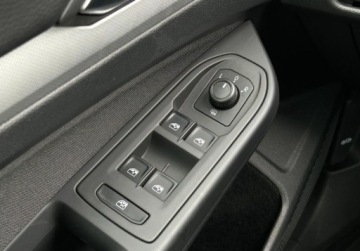 Volkswagen Golf VIII Hatchback 1.0 TSI 110KM 2021 Volkswagen Golf Basic Pakiet Comfort, FV 23, ACC, Czujniki parkowania, Di, zdjęcie 18