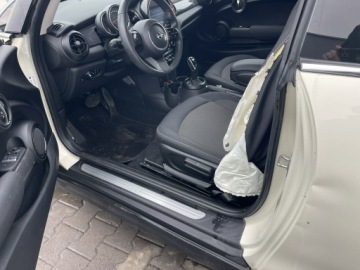 Mini Mini F56 Hatchback 3d Facelifting II Cooper 136KM 2021 Mini Cooper Automat Klimatronik Podgrzewanie, zdjęcie 4