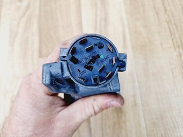 AUDI A3 S3 8L TT 8N A4 B6 A6 C5 SPÍNACÍ SKŘÍŇKA KLÍČEK KPL 4B0905851B 4D0837231N