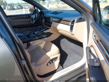 Porsche Cayenne III 2021 Porsche Cayenne E-Hybrid 2021 3.0l 3.0 Hybryda 335KM, zdjęcie 9