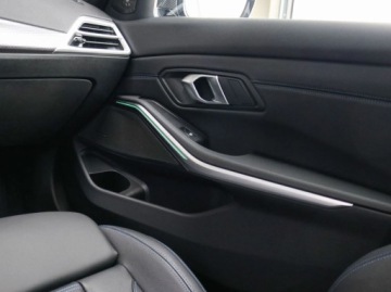 BMW Seria 3 G20-G21 Limuzyna 2.0 320i 184KM 2025 BMW Seria 3 BMW 320i xDrive Sedan 2.0 Benzyna 184KM, zdjęcie 30