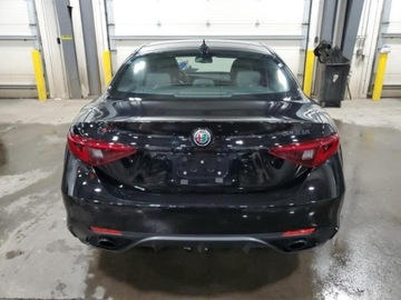 Alfa Romeo Giulia II Sedan Facelifting 2.0 Turbo 280KM 2020 Alfa Romeo Giulia 2020 r., 2,0L TI 2.0 Benzyna 280KM, zdjęcie 6