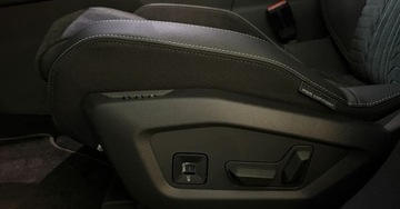 Peugeot 5008 III 2025 Peugeot 5008 Peugeot 5008GT Hybrid 145KM Nowy model Od reki Salon Mikol, zdjęcie 6