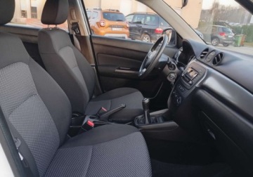 Suzuki Vitara III SUV Facelifting 1.0 BoosterJet 111KM 2018 Suzuki Vitara Zarejestrowany - benzyna - klimatyzacja - serwisowany Benzyna, zdjęcie 12