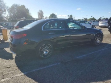 Mercedes Klasa C W206 2024 Mercedes-Benz Klasa C 300 2024 2.0 Benzyna 255KM, zdjęcie 3