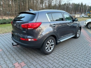 Kia Sportage III SUV Facelifting 1.7 CRDi 115KM 2015 Kia Sportage 1.7 CRDI Kamera Panorama dach Skóry, zdjęcie 9