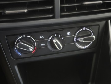 Volkswagen Polo VI Hatchback 5d Facelifting 1.0 TSI 95KM 2022 VW Polo 1.0 TSI, Salon Polska, 1. Właściciel, zdjęcie 11