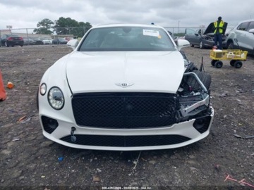 Bentley 2021 Bentley Continental GT V8 2021 4.0l 4.0 Benzyna 542KM, zdjęcie 7