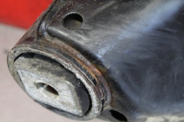 БОКОВАЯ БУТЫЛКА ПЕРЕДНЯЯ AUDI Q7 4L 4.2 TDI QUATTRO 07R