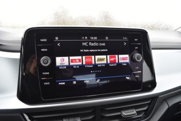 Volkswagen T-Roc I SUV Facelifting 1.5 TSI ACT 150KM 2022 Volkswagen T-Roc Salon PL 1.5TSI 150KM LIFEPakiety x4 ACC LEDPlus AndroidA, zdjęcie 16