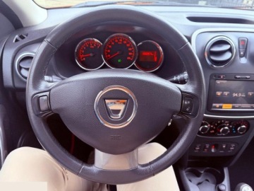 Dacia Sandero II Hatchback 5d 1.5 dCi 90KM 2014 Dacia Sandero Stepway 1.5 dCi 90 Ambiance 90KM 2014r, zdjęcie 14