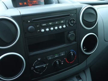 Citroen Berlingo II Van Facelifting 2015 1.6 VTi 98KM 2016 Citroen Berlingo 1.6 VTi, Salon Polska, GAZ, zdjęcie 13