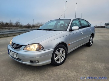 Toyota Avensis I Sedan 1.8 129KM 2001 Toyota Avensis 1.8i Bardzo ladna Bezwypadkowa 1.8 Benzyna 129KM, zdjęcie 1