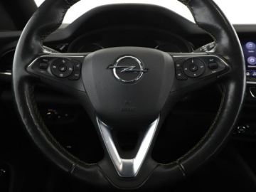 Opel Insignia II Sports Tourer Facelifting 2.0 Diesel 174KM 2021 Opel Insignia Automat Navi Czujniki parkowania, zdjęcie 20