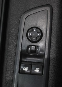 Toyota Proace II Furgon Medium 2.0 D-4D 177KM 2022 Toyota Proace Verso Verso 2.0 D4-D Long Business Aut. 2.0 Diesel 177KM, zdjęcie 28