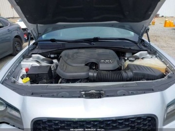 Chrysler 300C II 2021 Chrysler 300 Touring 2021 3.6l 3.6 Benzyna 292KM, zdjęcie 8