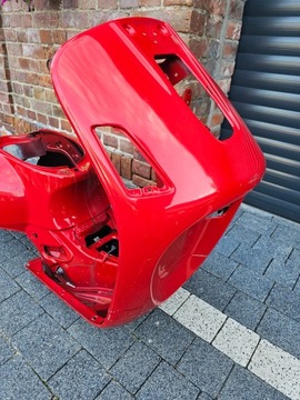 Piaggio Vespa GTS 125 rama buda karoseria