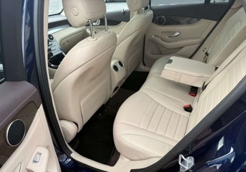 Mercedes GLC C253 SUV 2.0 250 211KM 2018 Mercedes-Benz GLC 2.0 i 211Ps Panorama dach FULL LED Extra stan 2.0, zdjęcie 12