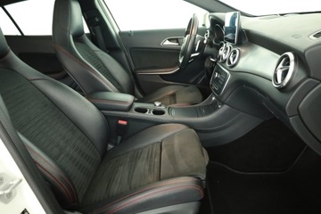 Mercedes GLA I Off-roader 1.6 200 156KM 2016 Mercedes GLA GLA 200, Salon Polska, Serwis ASO, zdjęcie 6