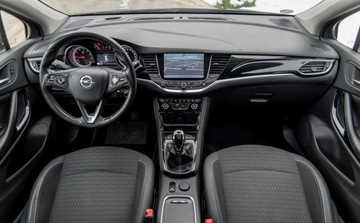 Opel Astra K Sports Tourer 1.4 Turbo 125KM 2017 Opel Astra Opel Astra 1.4 Turbo Dynamic 1.4 Benzyna 125KM, zdjęcie 26