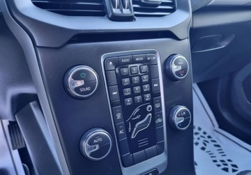 Volvo V40 II Cross Country D2 115KM 2013 Volvo V40 SLICZNA 1.6 D 115KM Bogata Wersja ORYGINAL Serwis ZADBANY 2014r, zdjęcie 14