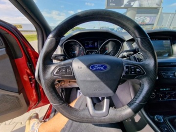 Ford Focus III Hatchback 5d facelifting 1.0 EcoBoost 125KM 2017 Ford Focus 1.0 EcoBoost 125Ps ST-Line Navi Kamera Piekny Gwarancja 125KM, zdjęcie 12