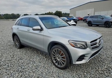 Mercedes GLC C253 2018 Mercedes-Benz GLC Auta z USA - Zapytaj o wiecej ofert 2.0 Benzyna 197KM, zdjęcie 3