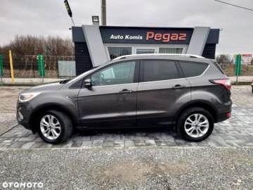 Ford Kuga II SUV 2.0 TDCi 150KM 2016 Ford Kuga Ford Kuga 2.0 TDCi 2x4 Titanium 2.0 Diesel 150KM, zdjęcie 1