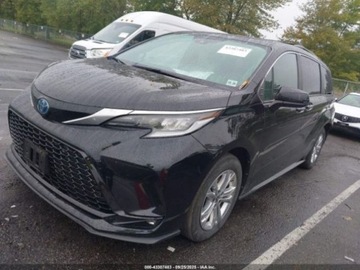 Toyota Sienna III 2022 Toyota Sienna 2022r., XSE, od ubezpieczalni 2.5 Benzyna 190KM, zdjęcie 2