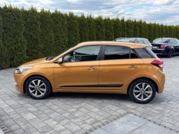 Hyundai i20 I Hatchback 5d Facelifting 1.2 DOHC 85KM 2015 Hyundai i20 1.2 Benzyna Pierwszy Wlasciciel Bogata Wersja 1.2 Benzyna, zdjęcie 7