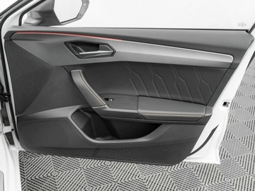 Cupra Leon II Hatchback 1.5 eTSI MHEV 150KM 2023 Cupra Leon 1.5 TSI DSG Podgrz. kier 2 stref klima, zdjęcie 26