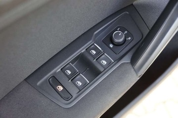 Volkswagen Tiguan I SUV Facelifting 2.0 TSI 180KM 2016 Volkswagen Tiguan 2.0 Benzyna 180 KM, 4x4, Klima, Kamera, Parktreonic, Hak, zdjęcie 21