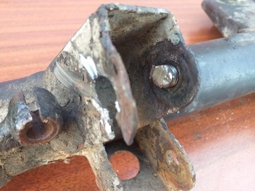 КОРПУС ОСИ КРЮК ОСИ KAWASAKI KLF 300 2X4