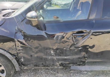 Nissan Juke I 2015 Nissan Juke 2015r, 1.2 Benzyna. Uszkodzony lewy bok. Jezdzi. 1.2 Benzyna, zdjęcie 17
