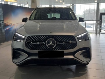 Mercedes GLE V167 SUV Facelifting 3.0 450d 367KM 2024 MERCEDES-BENZ GLE 450 d 4-Matic AMG Line 3.0 (367KM) 2024, zdjęcie 1