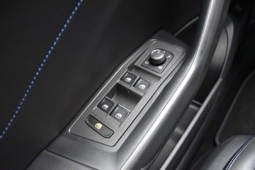 Volkswagen T-Roc I SUV R Facelifting 2.0 TSI 300KM 2023 Volkswagen T-Roc SalonPL R 300KM DSG 4x4 Panorama Pakiety ACC 19 DigitalCo, zdjęcie 23