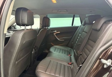 Opel Insignia I Sports Tourer Facelifting 2.0 CDTI ECOFLEX 120KM 2014 Opel Insignia Opel Insignia 2.0 CDTI Cosmo ecoFLEX SampS 2.0 Diesel 120KM, zdjęcie 23