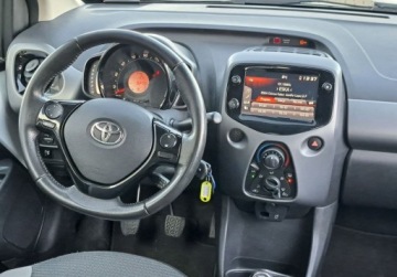 Toyota Aygo II Hatchback 3d Facelifting 1.0 VVT-i 72KM 2021 Toyota Aygo Toyota Aygo 1.0 VVT-i X-play Fv23 Kinto Leasing Benzyna, zdjęcie 21