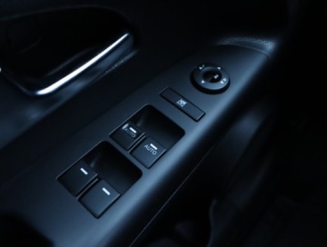 Kia Venga Mikrovan Facelifting 1.6 DOHC 124KM 2016 Kia Venga 1.6 CVVT, Salon Polska, Serwis ASO, zdjęcie 16