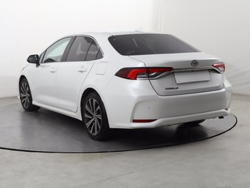 Toyota Corolla XII Sedan Facelifting 1.5 VVT-i 125KM 2023 Toyota Corolla 1.5 VVT-i, Salon Polska, zdjęcie 3