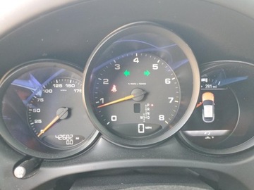 Porsche Macan 2018 Porsche Macan 2018 PORSCHE MACAN 2.0 Benzyna 261KM, zdjęcie 9