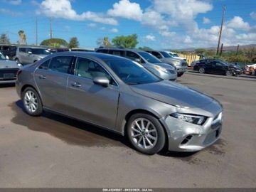 Mercedes Klasa A W177/V177 2020 Mercedes-Benz Klasa A 2020r., 2.0L 2.0 Benzyna 188KM, zdjęcie 1