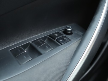 Toyota Corolla XII Sedan 1.8 Hybrid 122KM 2021 Toyota Corolla 1.8 Hybrid, Salon Polska, zdjęcie 15