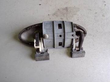 KLIKA PŘEDNÍ PRAVÁ VNĚJŠÍ SAAB 95