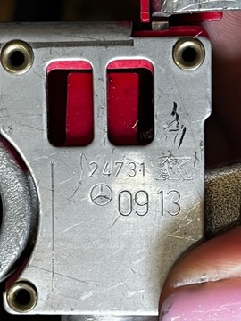 33 MERCEDES W176 W246 KLIKA PLUSOVÁ AKUMULÁTORU 2465407632