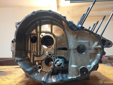 КАРТЕР БЛОК ДВИГАТЕЛЯ HONDA CBR 500 F1 PC20E