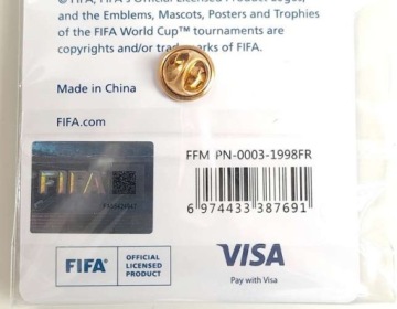 Значок чемпионата мира по классической игре 1998 года во Франции