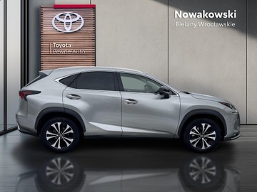 Lexus NX I SUV Facelifting 300h 197KM 2021 Lexus NX 300h F Impression AWD I (2014-2021) 300h, zdjęcie 29